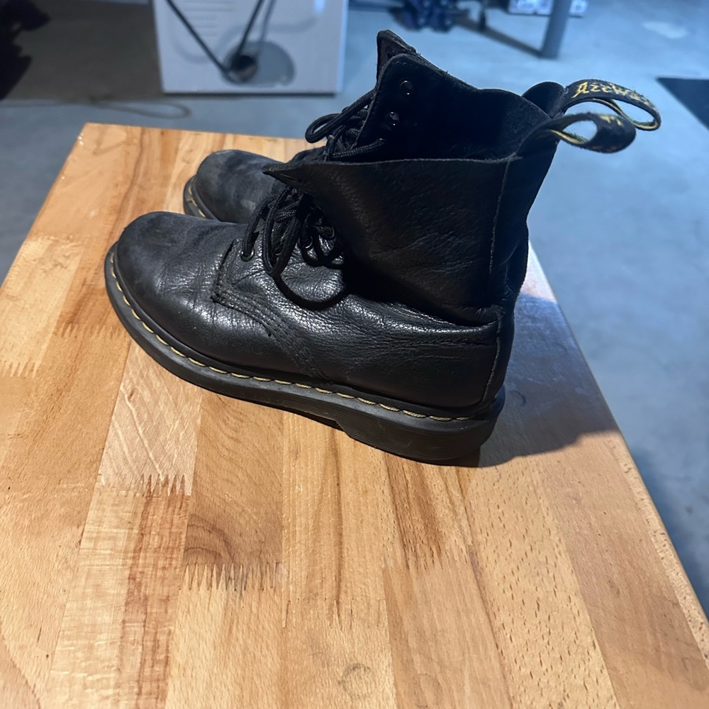 Dr.  Martens Pascal - Picture 2 of 8